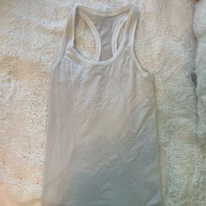 White Lululemon swiftly tech tank top size 2